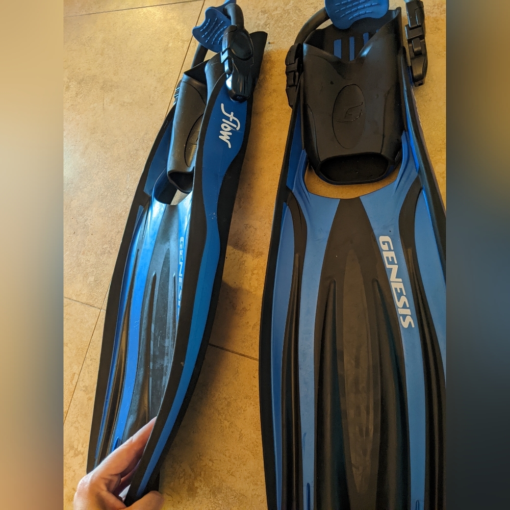 Genesis Flow Scuba Diving Flippers - image 5